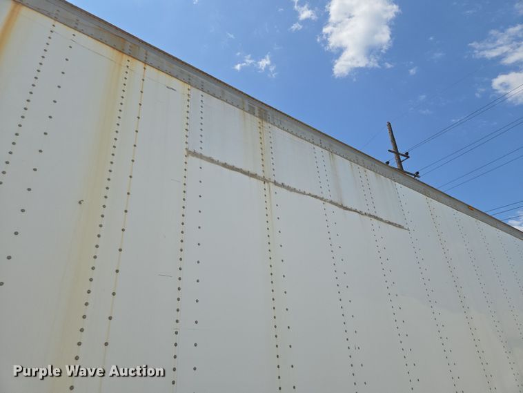 image for item DF8607 1998 Monon dry van trailer