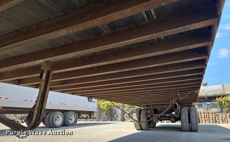 image for item DF8607 1998 Monon dry van trailer