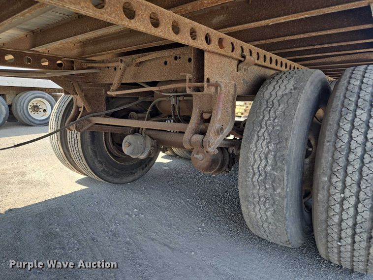 image for item DF8607 1998 Monon dry van trailer