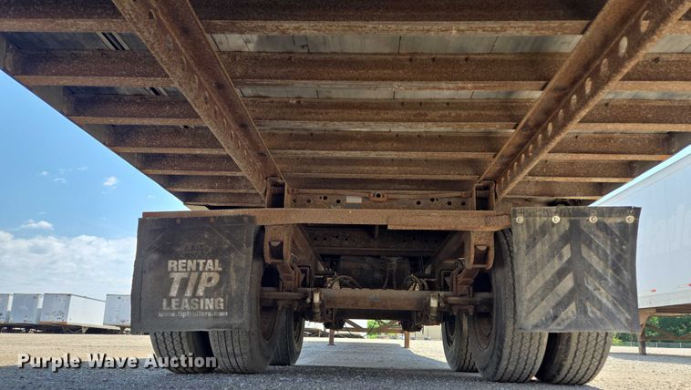 image for item DF8607 1998 Monon dry van trailer