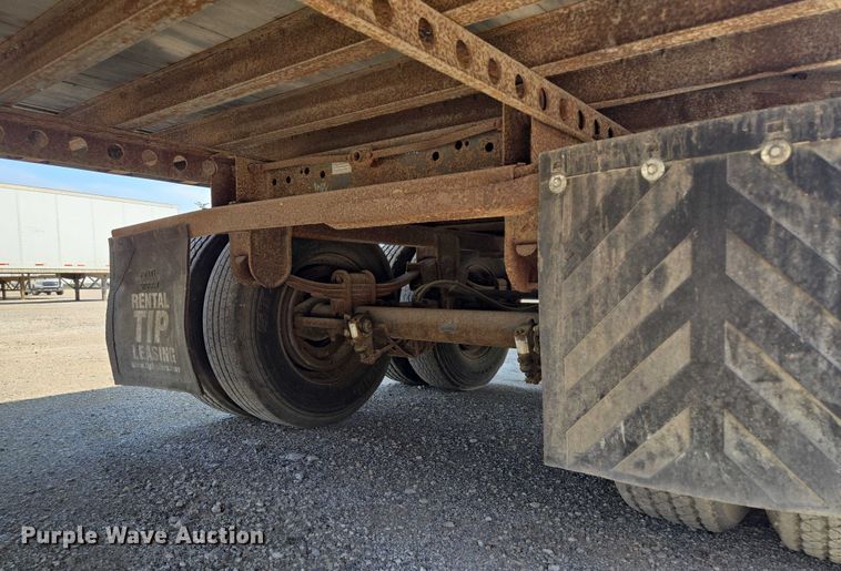 image for item DF8607 1998 Monon dry van trailer