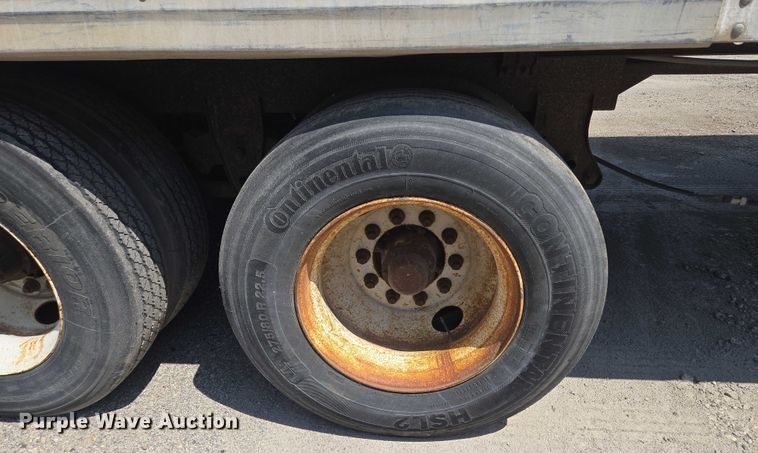 image for item DF8607 1998 Monon dry van trailer