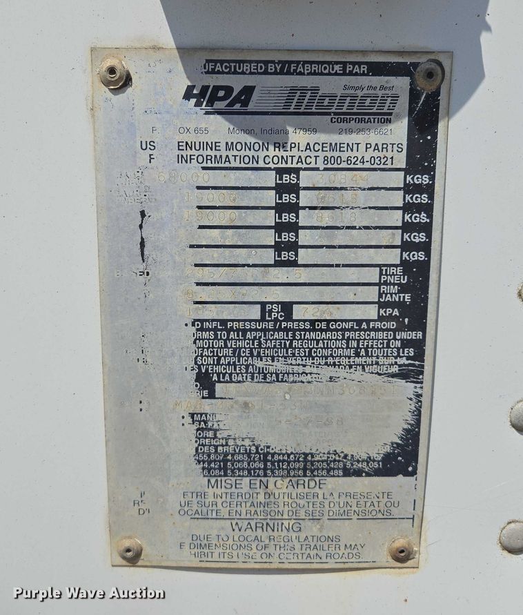 image for item DF8607 1998 Monon dry van trailer