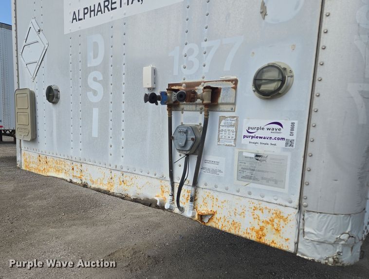 image for item DF8608 1997 Wabash dry van trailer