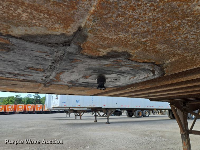 image for item DF8608 1997 Wabash dry van trailer