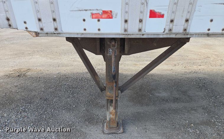 image for item DF8608 1997 Wabash dry van trailer