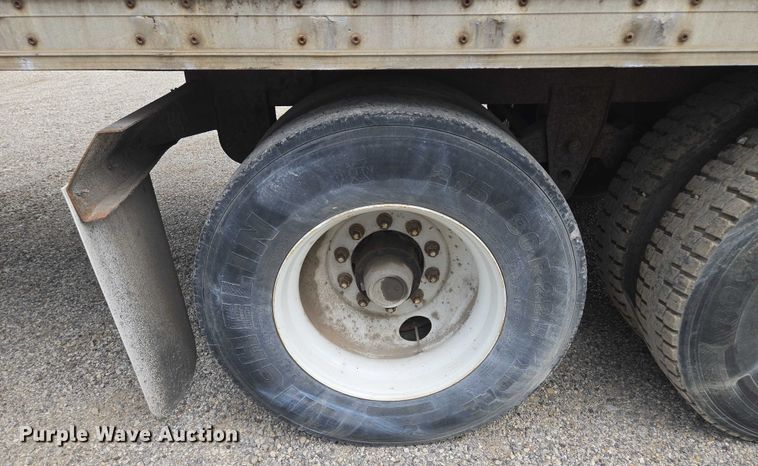 image for item DF8609 2002 Wabash DVCVHPC dry van trailer