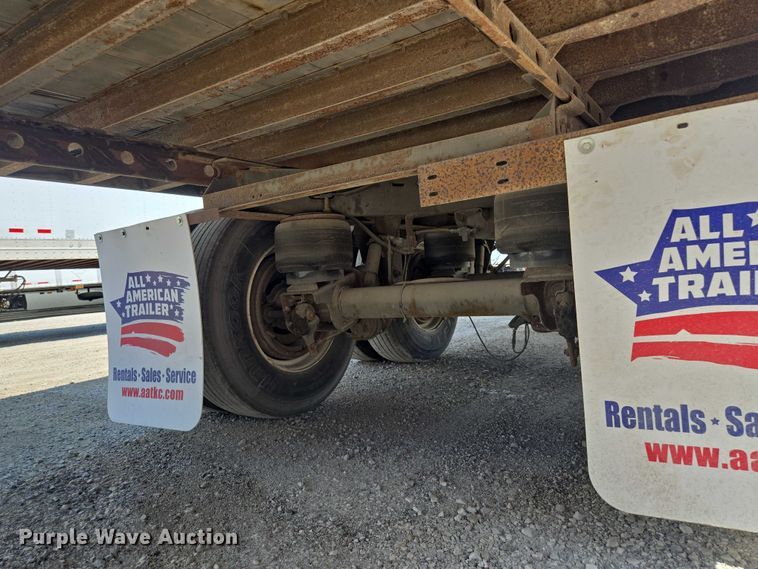 image for item DF8610 1999 Utility Trailers VS2DC dry van trailer