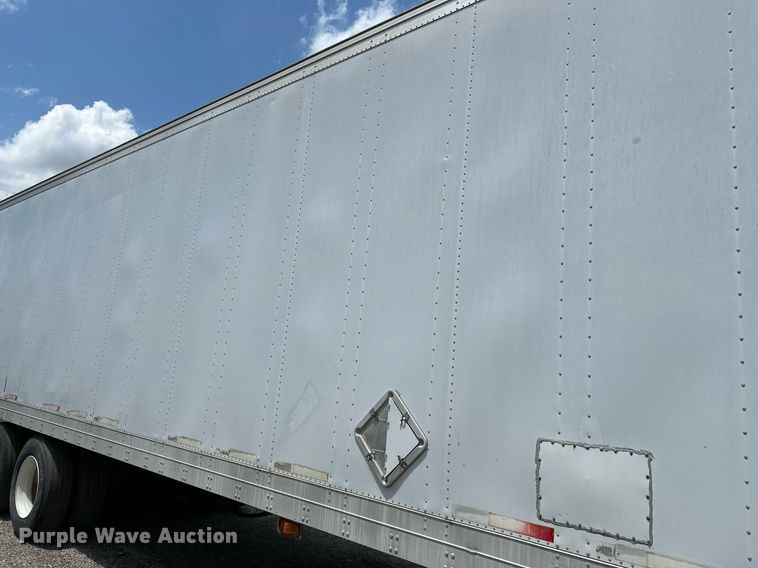 image for item DF8617 1999 Fruehuaf dry van trailer