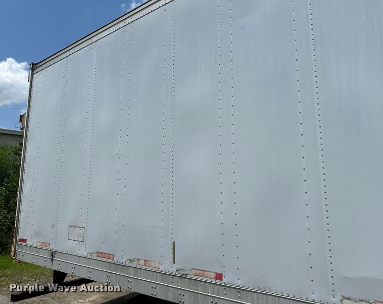 image for item DF8617 1999 Fruehuaf dry van trailer