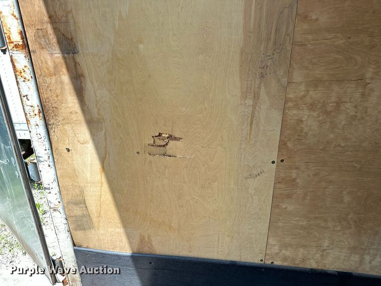 image for item DF8617 1999 Fruehuaf dry van trailer