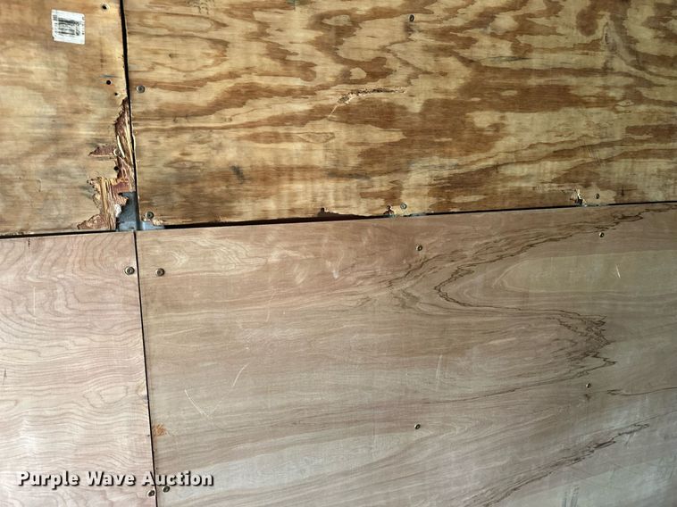 image for item DF8617 1999 Fruehuaf dry van trailer