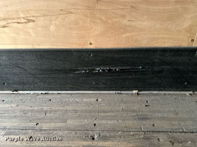 image for item DF8617 1999 Fruehuaf dry van trailer