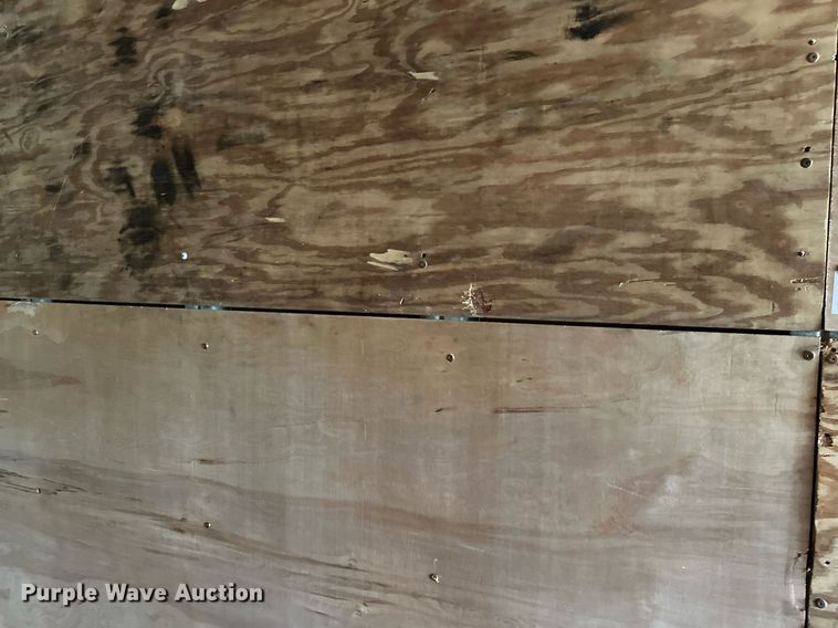 image for item DF8617 1999 Fruehuaf dry van trailer