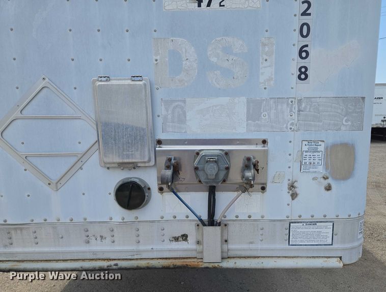 image for item DF8618 2000 Pines 7411TP-SAX dry van trailer