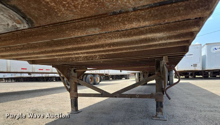 image for item DF8618 2000 Pines 7411TP-SAX dry van trailer