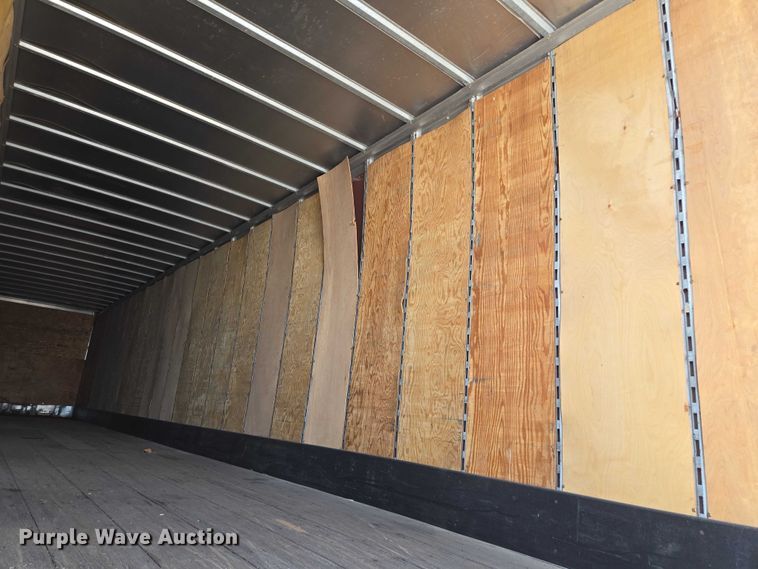 image for item DF8618 2000 Pines 7411TP-SAX dry van trailer