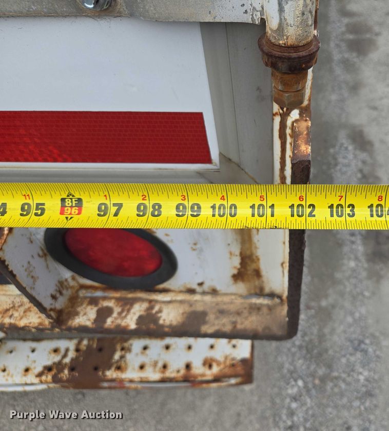 image for item DF8619 2000 Lufkin TFV-IPST dry van trailer