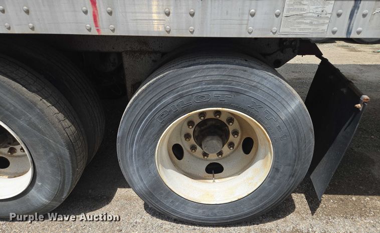 image for item DF8619 2000 Lufkin TFV-IPST dry van trailer