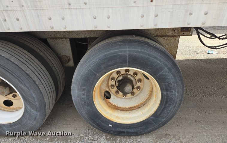 image for item DF8619 2000 Lufkin TFV-IPST dry van trailer