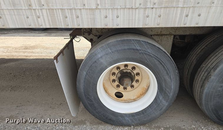 image for item DF8619 2000 Lufkin TFV-IPST dry van trailer