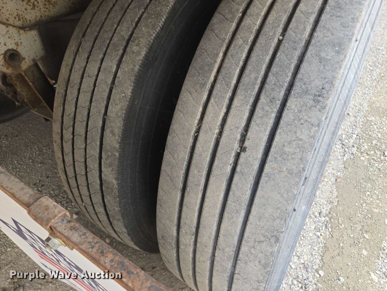 image for item DF8619 2000 Lufkin TFV-IPST dry van trailer