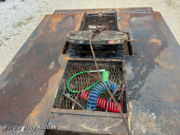 image for item DI9821 1998 Mack RD690S winch truck