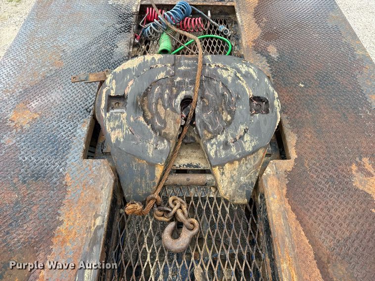 image for item DI9821 1998 Mack RD690S winch truck