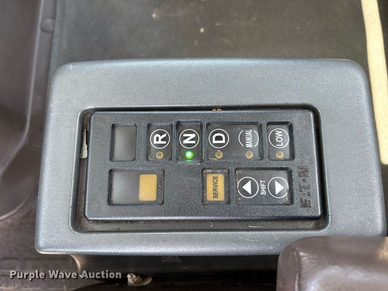 image for item DM1955 2018 Volvo Truck VNL Day cab