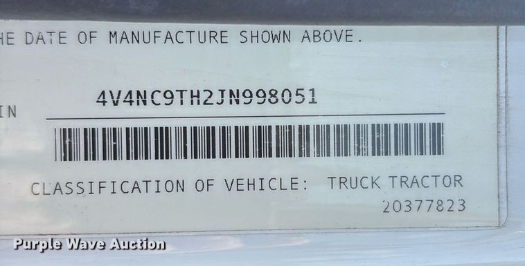 image for item DM1955 2018 Volvo Truck VNL Day cab