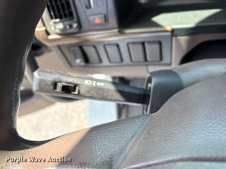 image for item DM1957 2018 Volvo VNL semi truck