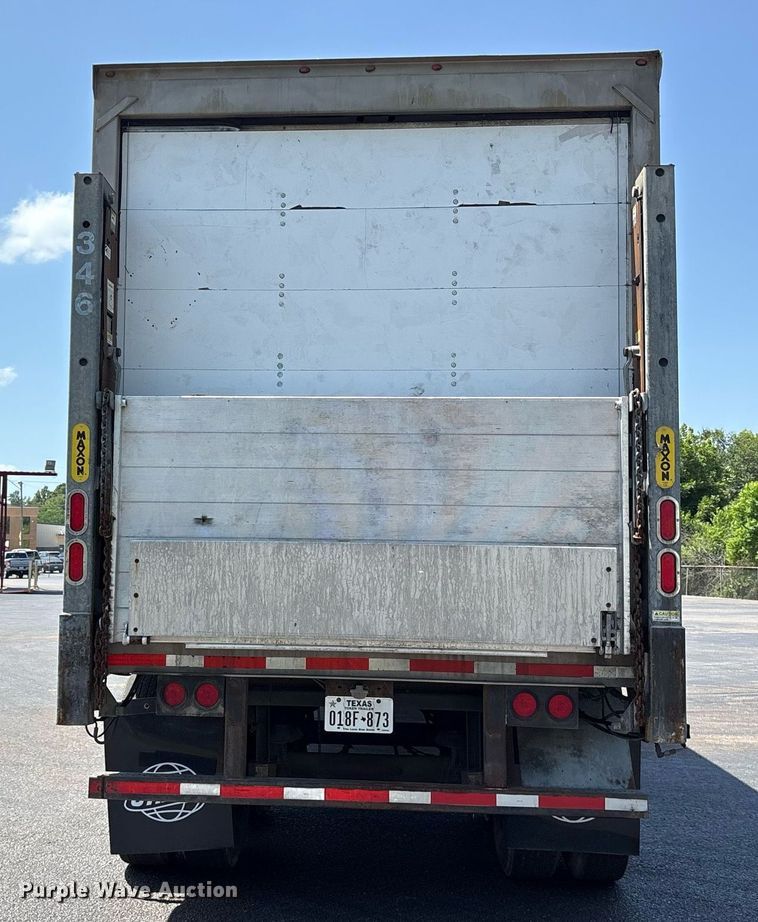 image for item DM1960 2012 Utility VS2DX dry van trailer