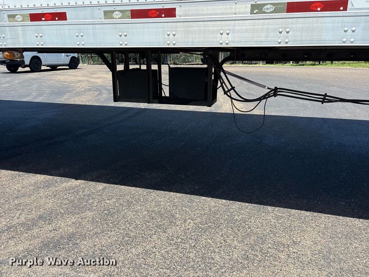 image for item DM1960 2012 Utility VS2DX dry van trailer