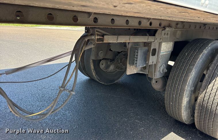 image for item DM1960 2012 Utility VS2DX dry van trailer