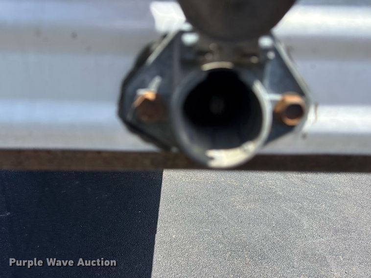 image for item DM1960 2012 Utility VS2DX dry van trailer