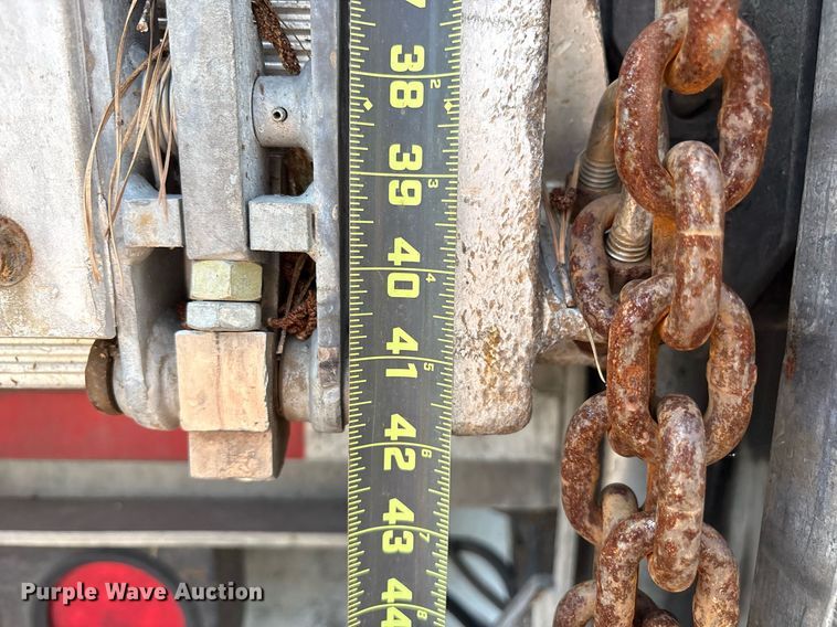 image for item DM1960 2012 Utility VS2DX dry van trailer