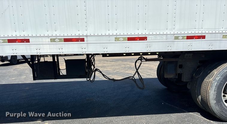 image for item DM1961 2012 Utility VS2DX dry van trailer