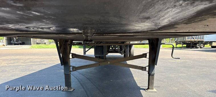 image for item DM1961 2012 Utility VS2DX dry van trailer