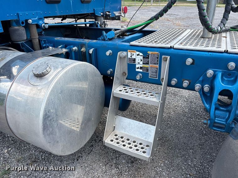 image for item DM1963 2020 Kenworth W990 semi truck