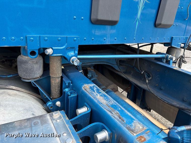 image for item DM1963 2020 Kenworth W990 semi truck