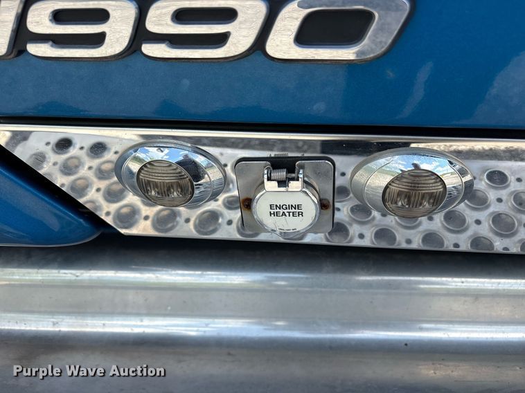 image for item DM1963 2020 Kenworth W990 semi truck