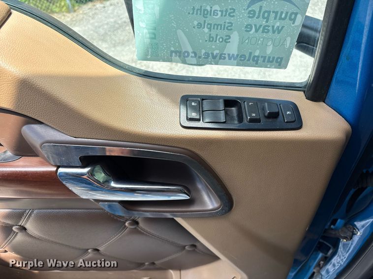 image for item DM1963 2020 Kenworth W990 semi truck