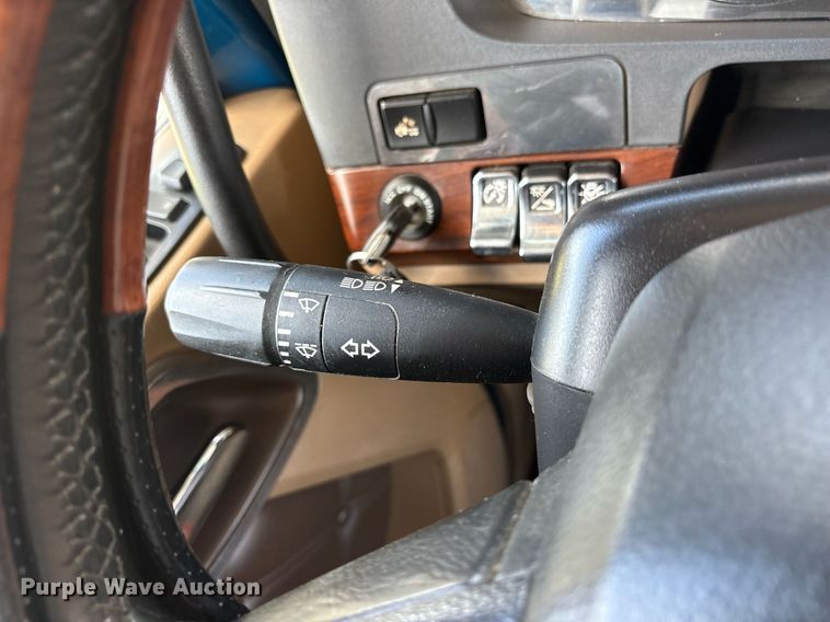 image for item DM1963 2020 Kenworth W990 semi truck