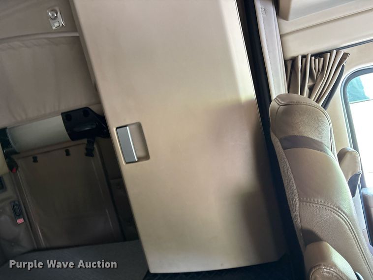 image for item DM1963 2020 Kenworth W990 semi truck