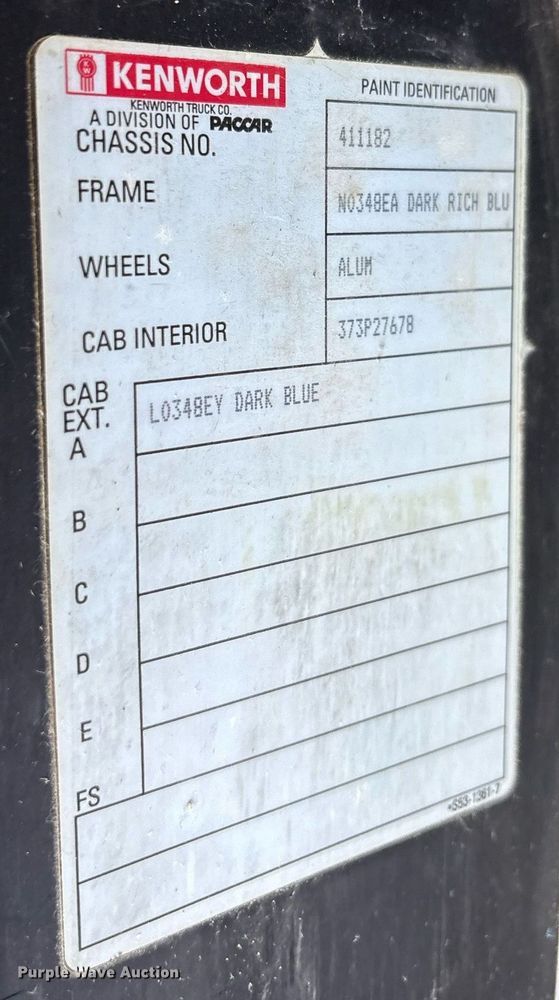 image for item DM1963 2020 Kenworth W990 semi truck