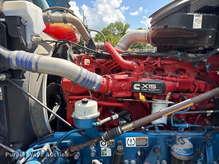 image for item DM1963 2020 Kenworth W990 semi truck