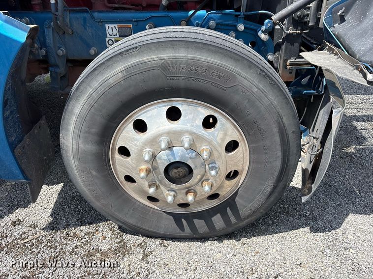 image for item DM1963 2020 Kenworth W990 semi truck