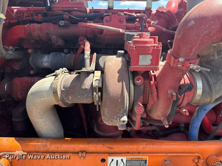 image for item DS3828 2021 Peterbilt 389 semi truck