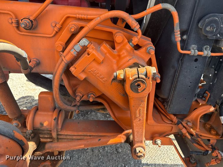 image for item DS3828 2021 Peterbilt 389 semi truck