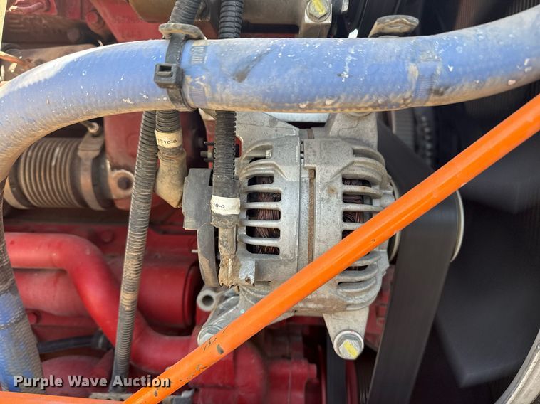 image for item DS3828 2021 Peterbilt 389 semi truck